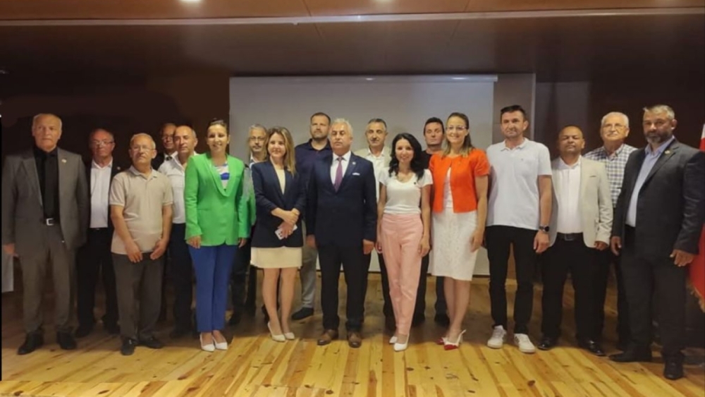 “TÜM MAHALLE MUHTARLARIMIZA KARŞI YAPILMIŞ BİR SALDIRI NİTELİĞİNDEDİR”